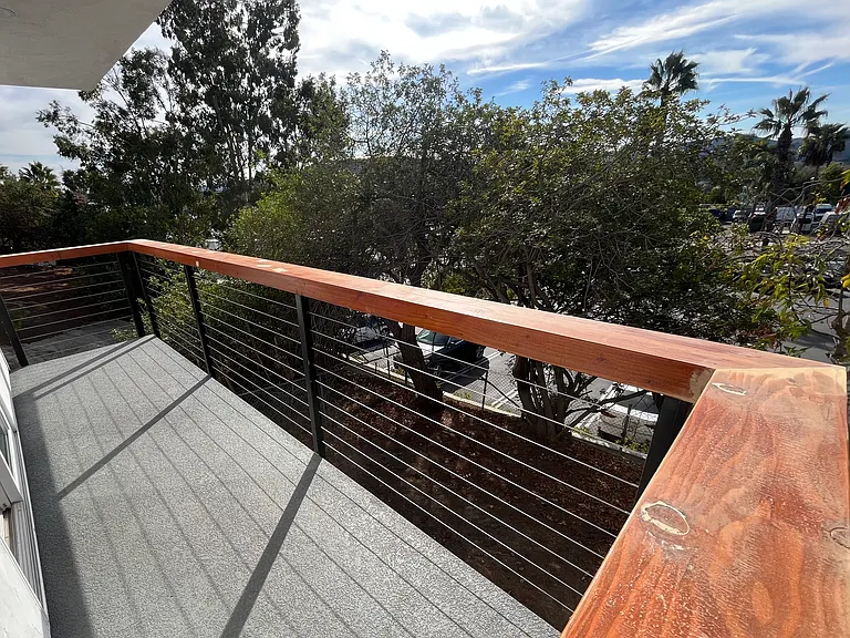 505 S Vine St #505 — Photo 5