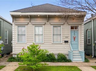 2213 Valence St, New Orleans, LA 70115