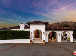 3160 Coldwater Canyon Ave, Studio City, CA 91604