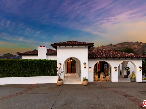 3160 Coldwater Canyon Ave, Studio City, CA 91604