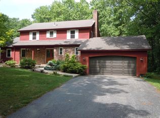 3 Debbie Ter, Derry, NH 03038