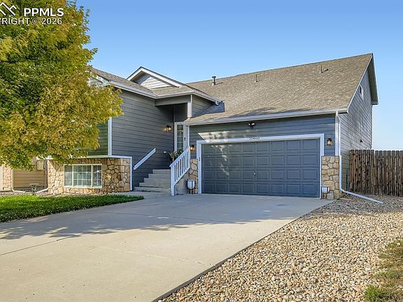 2nd image of 10460 Deer Meadow Cir
