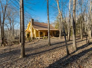 5002 James Stone Rd, Cedar Hill, TN 37032