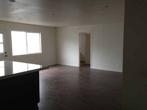 2nd image of 3956 3rd Ave