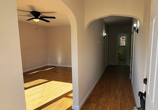 2 bed, 1953 sqft, $2,095 — Photo 4