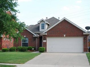 452 Darlington Trl, Fort Worth, TX 76131