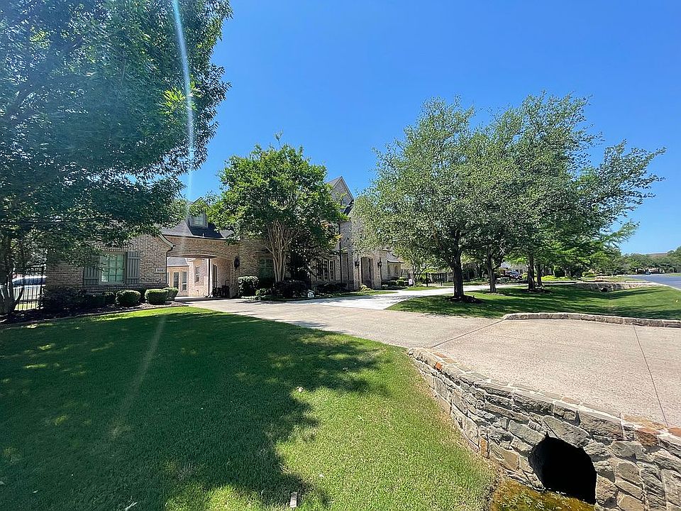 1st image of 1610 Fair Oaks Dr