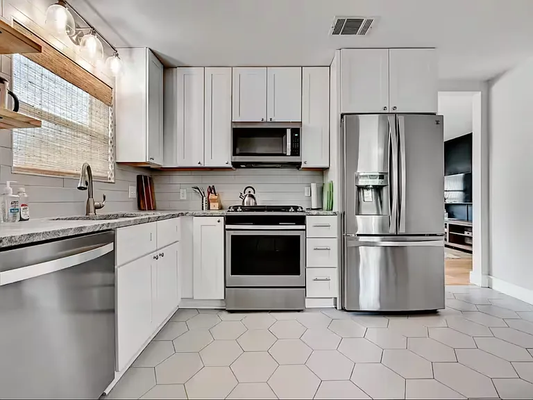 4803 Lansing Dr #1 — Photo 5