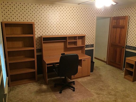 5th image of 2405 Whispering Hills Dr