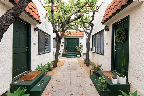 526 N Alta Vista Blvd #9 Photo 1 526 N Alta Vista Blvd #9 Photo 1