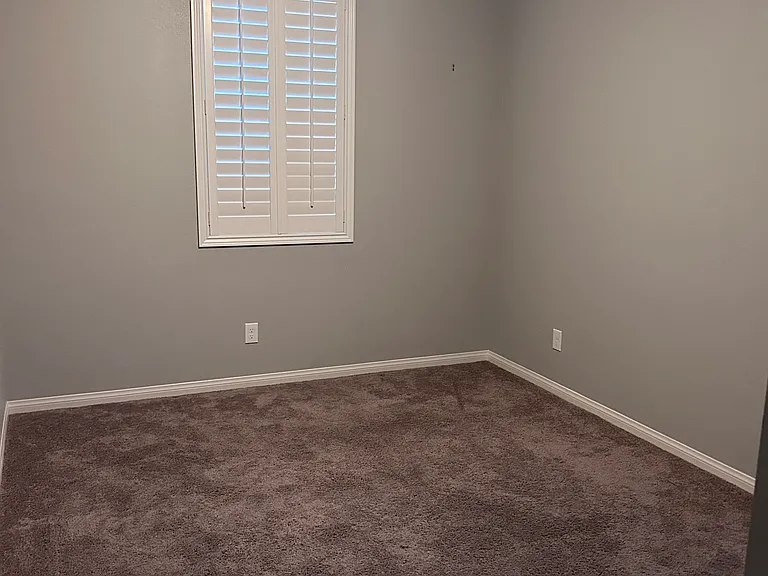 10855 Gentle Crest Ave — Photo 25