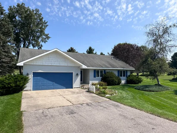 5312 Golfview Ln, Gaylord, MI 49735