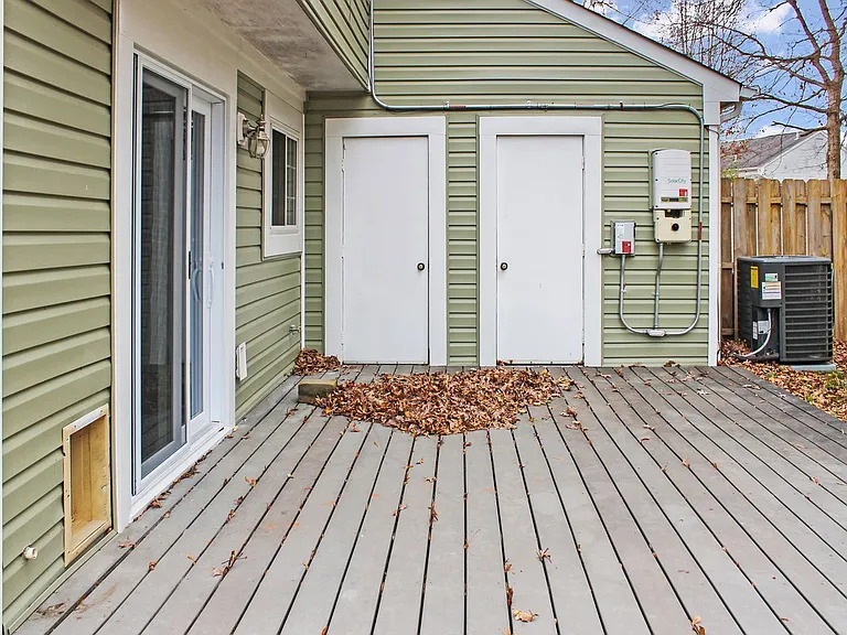 104 Jennifer Dr — Photo 29