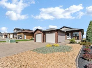 123 S Terrace Vw NE, Medicine Hat, AB T1C0A2