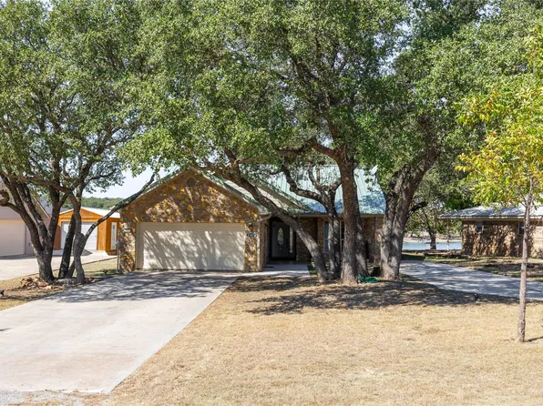 7307 Feather Bay Blvd, Brownwood, TX 76801