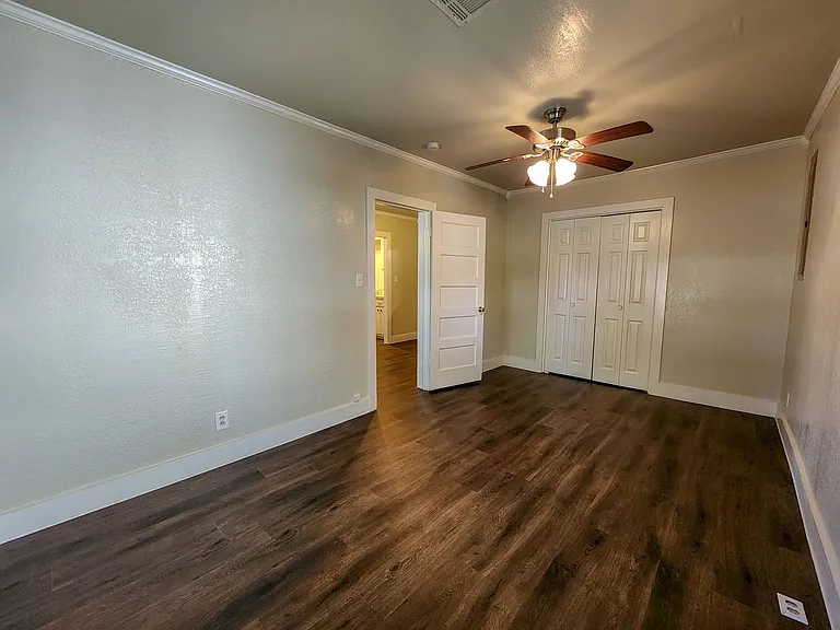1002 Overland Ct — Photo 28