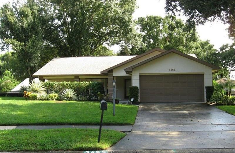 Carmichael St. 2 Bedroom Split Plan with Lovely Updated Kitchen