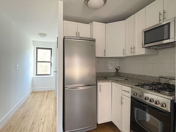 4th image of 60 W 8th St APT 3F