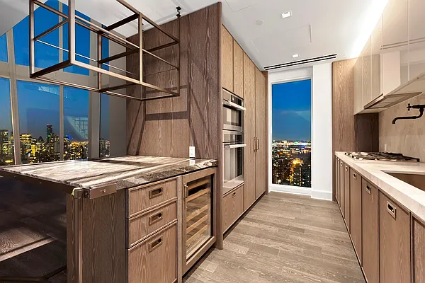 Rented by Corcoran | media 26