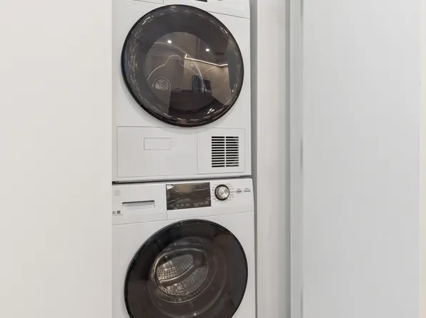 127 Concord Street image 6 of 11