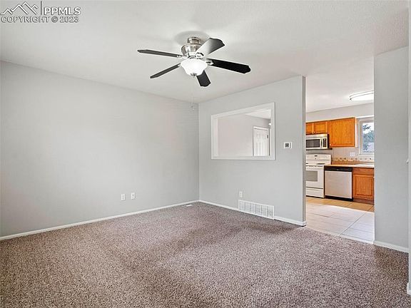 3rd image of 247 Tanna Ct