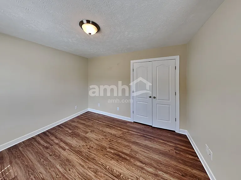 6947 Calderwood Dr — Photo 14