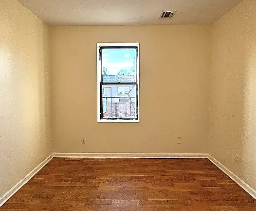 2 bed, $1,695 — Photo 1