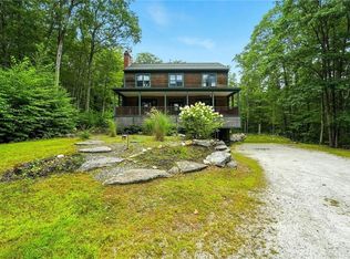 85 Gold Mine Rd, Glocester, RI 02814
