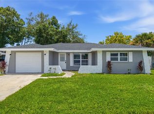 1811 Forest Dr, Oldsmar, FL 34677