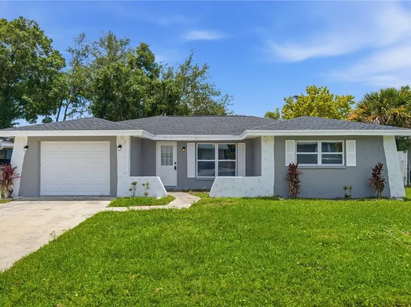 1811 Forest Dr, Oldsmar, FL 34677