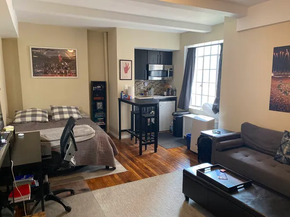 45 Tudor City Place image 1 of 9