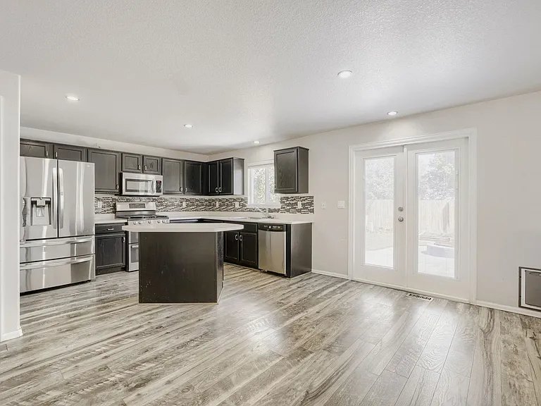 11339 W Aqueduct Dr — Photo 5