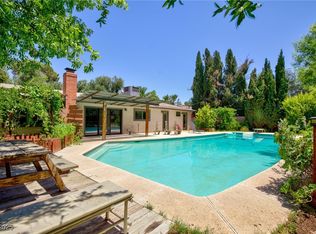 3551 E Rochelle Ave, Las Vegas, NV 89121