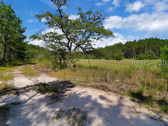 3rd image of Bolan Hall Rd