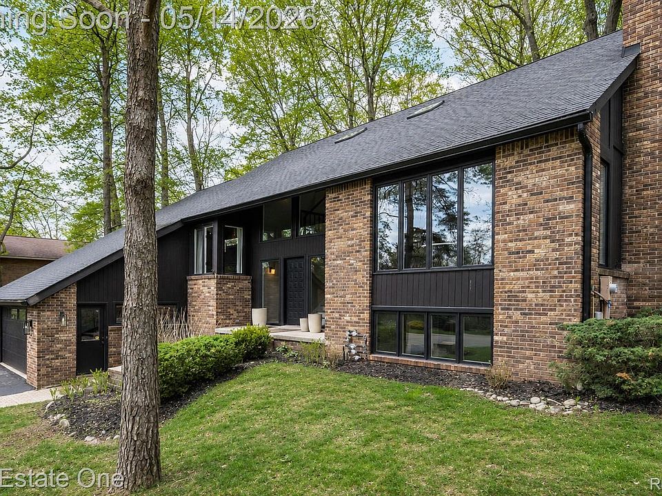 1st image of 6464 Deer Ridge Dr