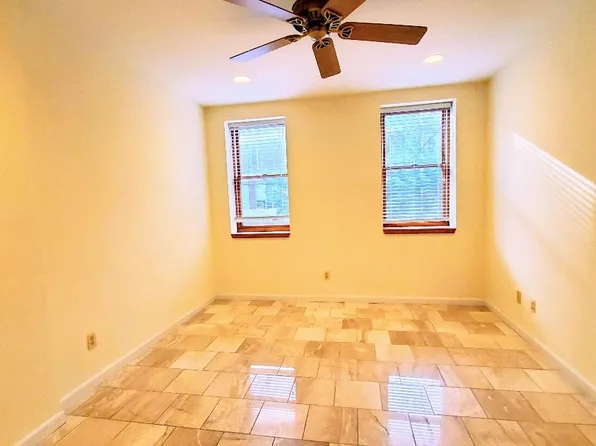 129 Park Avenue image 8 of 14