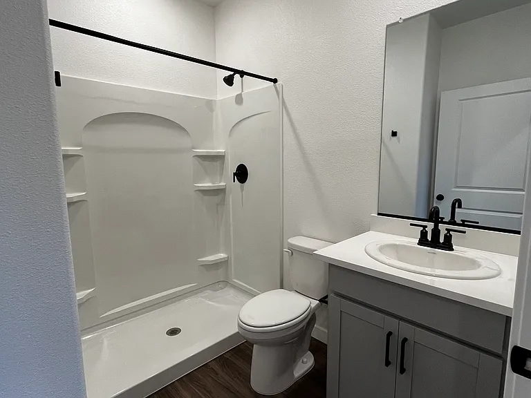8133 Bodway Pkwy — Photo 12