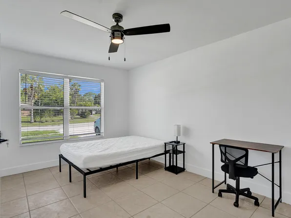 (undisclosed Address), Pt Saint Lucie, FL 34983