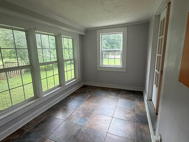 1715 S Kimbrough Ave — Photo 10