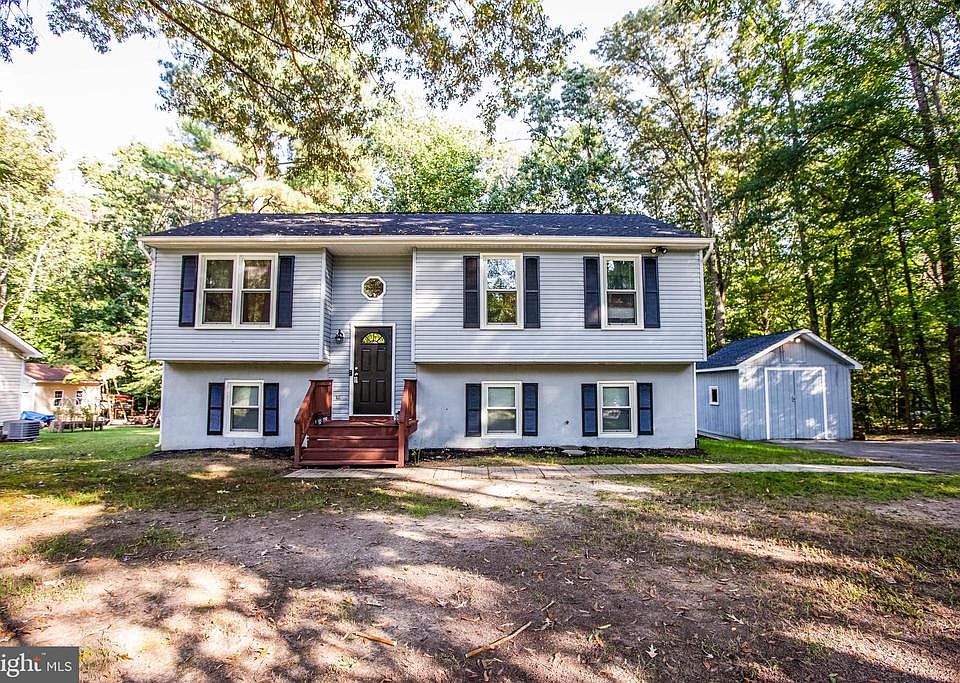 219 Admiral Dr.