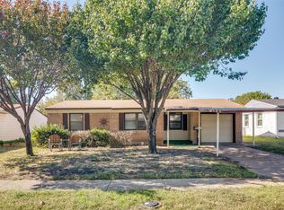 4829 Salem Dr, Mesquite, TX 75150