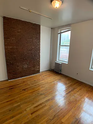 Rented by Cargon Realty | media 2