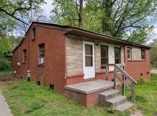 1909 Lamont Ct, Greensboro, NC 27405