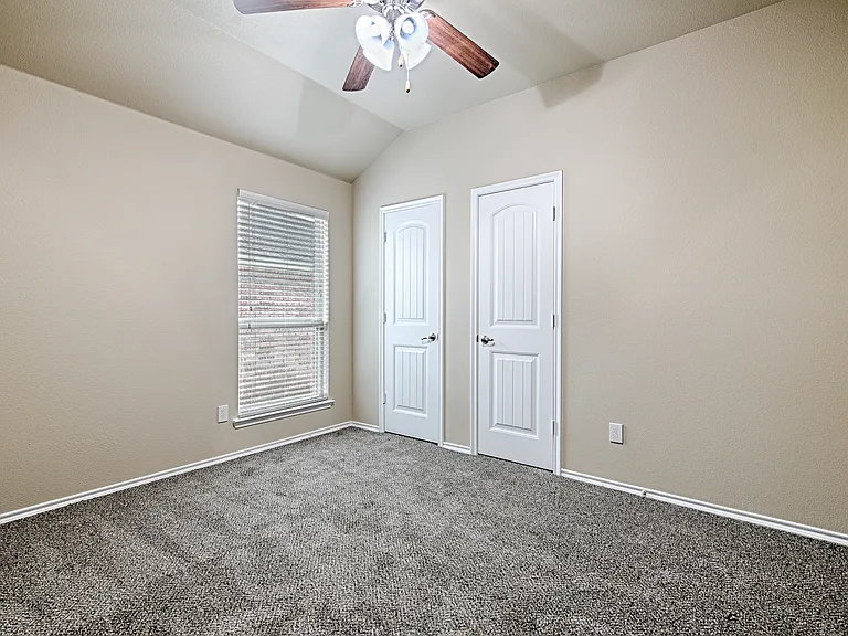 1213 Lambert Dr — Photo 19