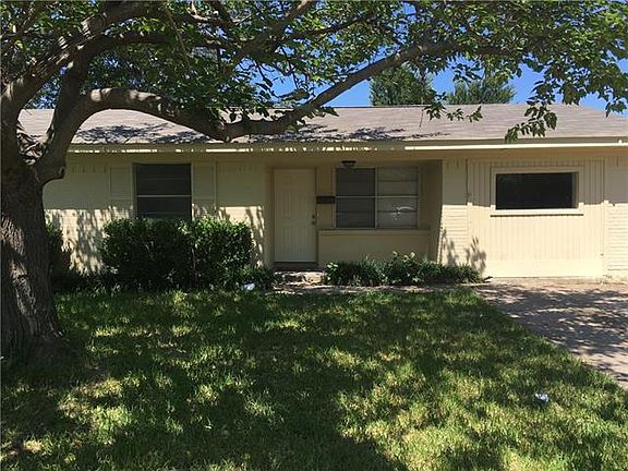 2nd image of 1207 Eastern Heights Dr