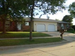 3309 E Canary St, Appleton, WI 54915