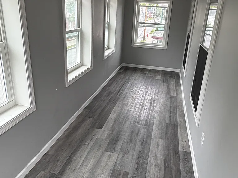 939 Strong St #2 — Photo 3
