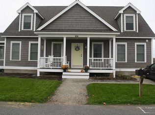 27 Atlantic Ave, Seabrook, NH 03874