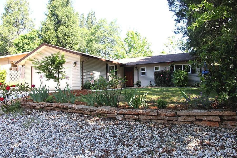 1st image of 140 Kathleen Way