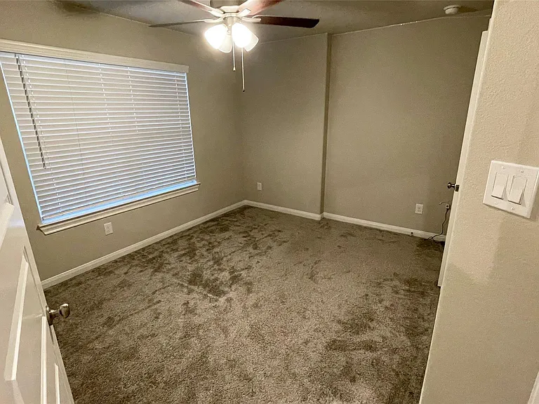 5802 Golden Peak Ln — Photo 15